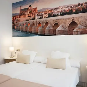  Apartment Monteras Centro